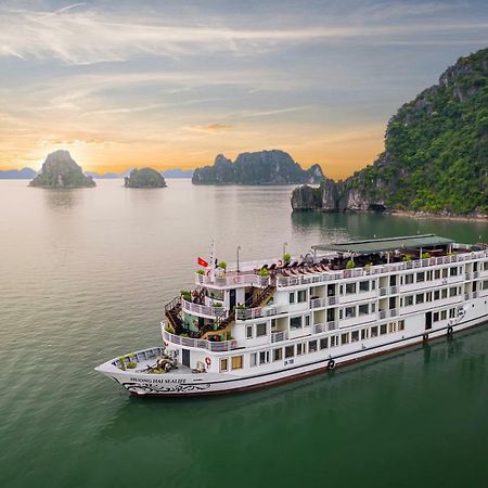 Huong Hai Sealife Cruise Ha Long Exterior photo