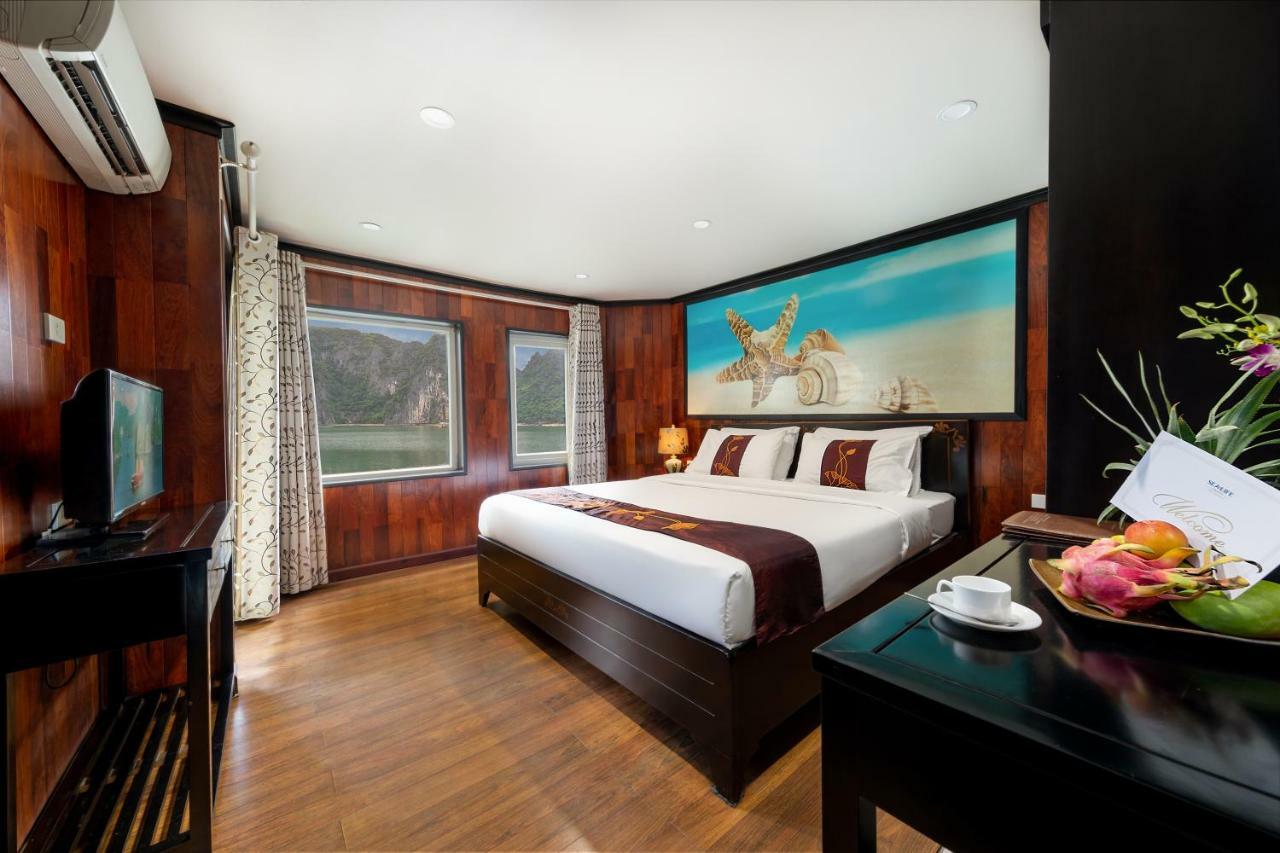 Huong Hai Sealife Cruise Ha Long Exterior photo
