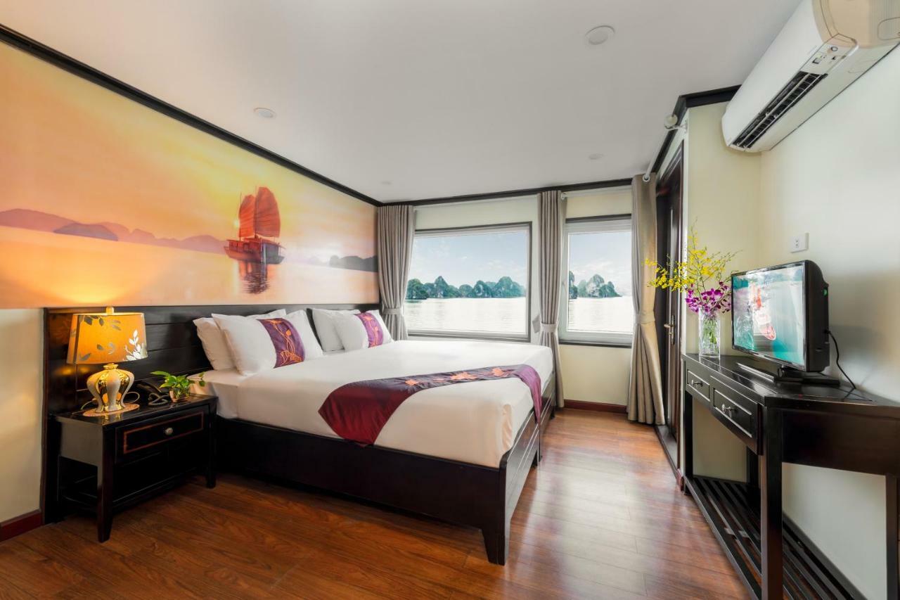 Huong Hai Sealife Cruise Ha Long Exterior photo