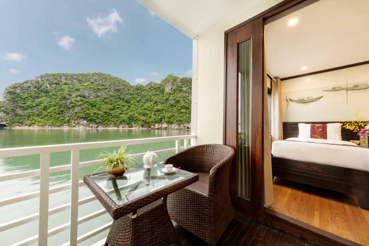 Huong Hai Sealife Cruise Ha Long Exterior photo